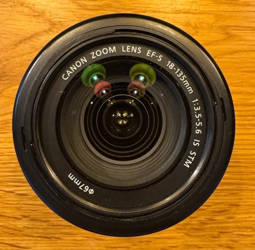 Canon 135mm 3 5 - 18-135mm, f/3.5-5.6