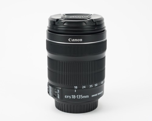 Canon 135mm 3 5 - 18-135mm, f/3.5-5.6