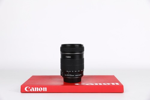 Canon 135mm 5 6 is - canon, f3.5-5.6
