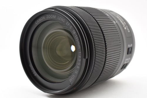 Canon 135mm 3 5 - 18-135mm, f/3.5-5.6